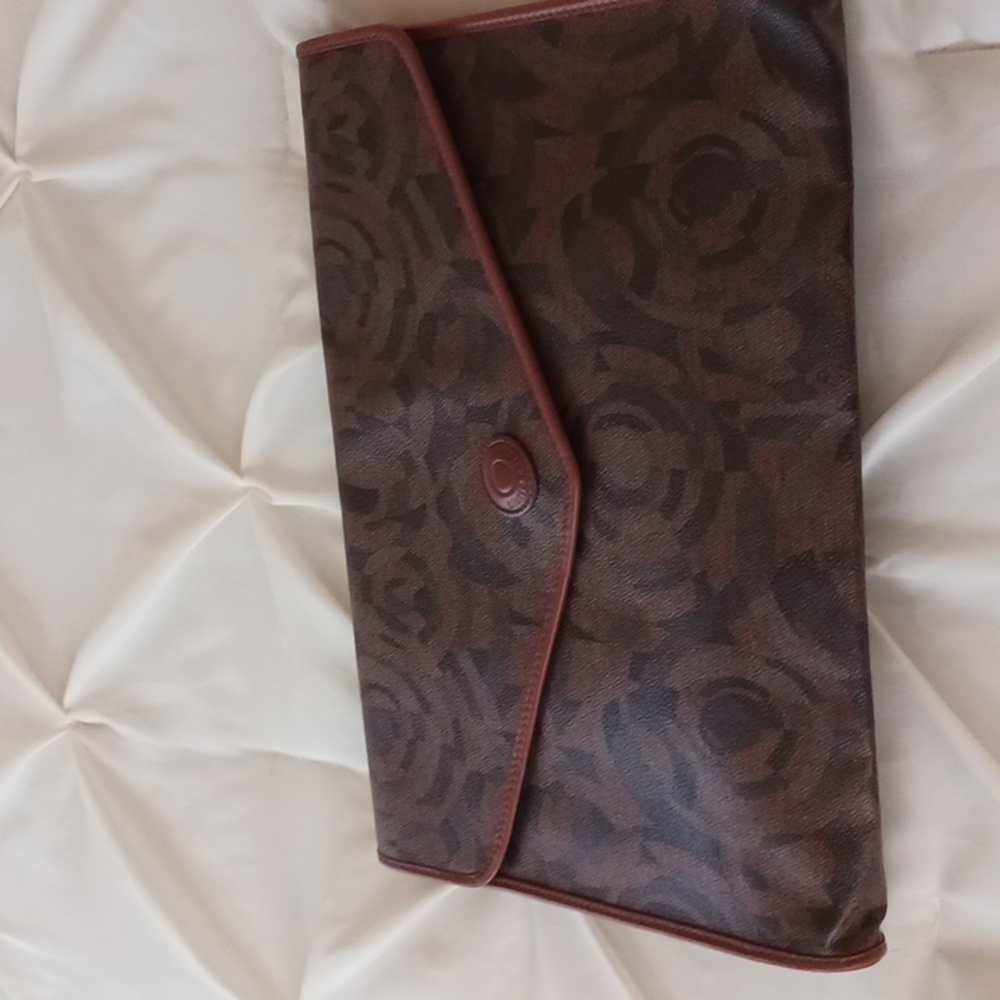 Vintage Pierre Cardin large envelope clutch purse